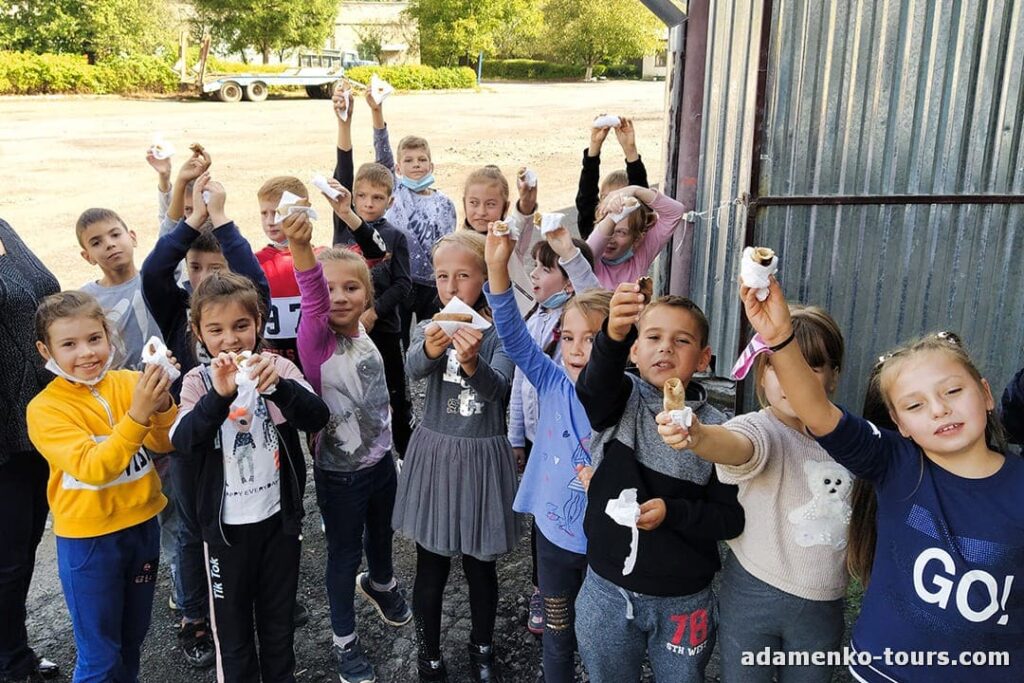Детская экскурсия на мельницу