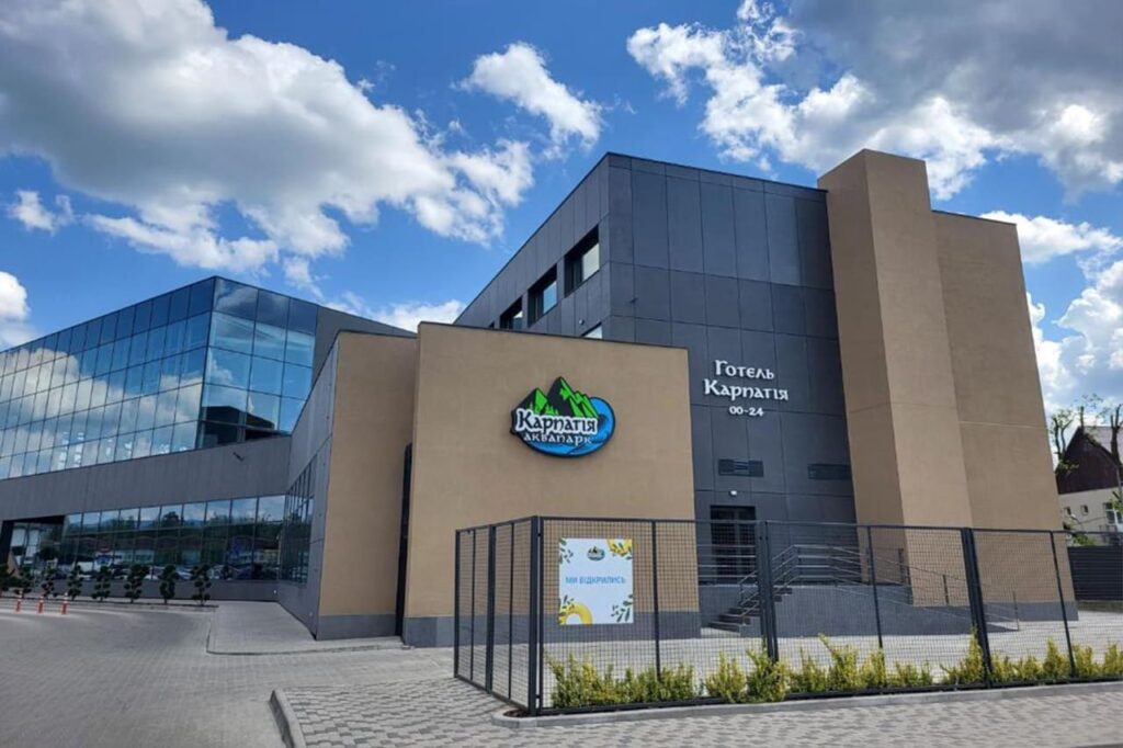 Карпатія готель