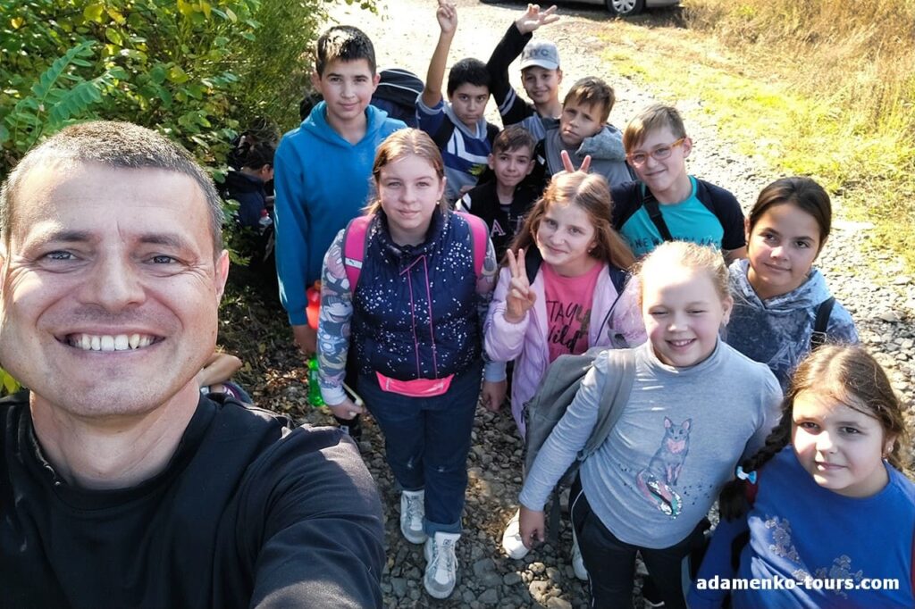 Дитяча екскурсія Лісова школа